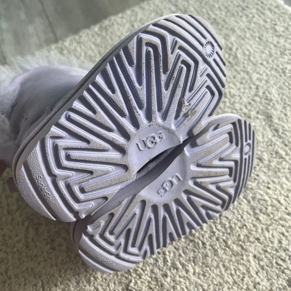 Ugg toddler girl boots - Picture 5 of 6